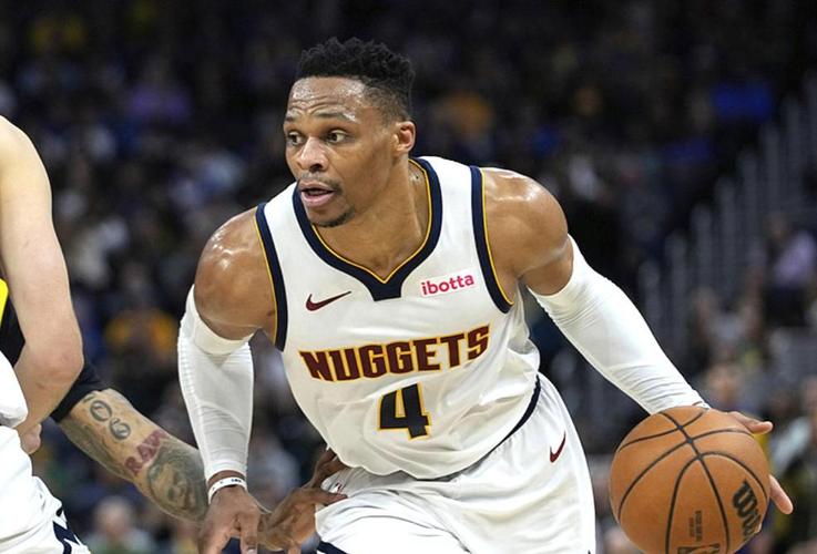 它折射出内 它折射出内