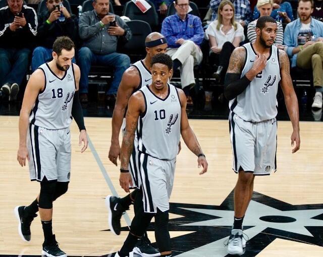 现在正是窗 现在正是窗