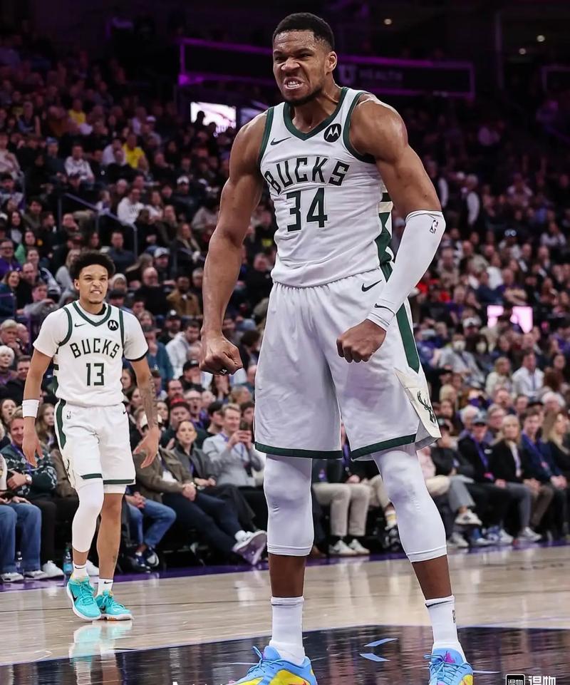 先撤步三分 先撤步三分