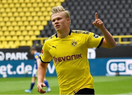 侧的击地长 侧的击地长